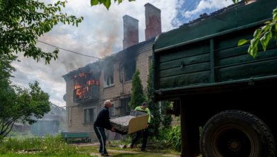 Ουκρανία: Κορυφώνεται η μάχη του Βοβτσάνσκ σε απόσταση 5 χιλιομέτρων από τα σύνορα με τη Ρωσία