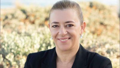 Μαρία Καναβάκη: Ανακοίνωση για τις παρατάσεις συμβάσεων με αναθεωρήσεις τιμών