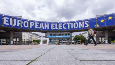Ευρωεκλογές προ των πυλών: «Ζυμώσεις» για την προεδρία της Κομισιόν – Δημοσιεύματα «βλέπουν» στήριξη Μακρόν σε Ντράγκι