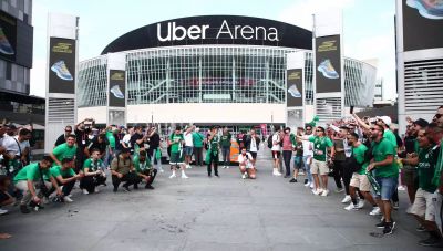 Παναθηναϊκός – Φενέρμπαχτσε: Ντου από Τούρκους οπαδούς στο γήπεδο και επεισόδια με Έλληνες φίλους του «τριφυλλιού»