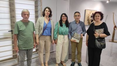 Επίσκεψη αντιπροσωπείας του ΚΚΕ στα εγκαίνια της αναδρομικής έκθεσης του Κωνσταντίνου Παγωμένου