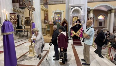 Άγιος Μηνάς: Σε κλίμα κατάνυξης και συγκίνησης η Αποκαθήλωση του Χριστού (φωτογραφίες)