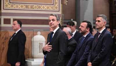 Πάσχα: Πού θα κάνουν Ανάσταση οι πολιτικοί αρχηγοί