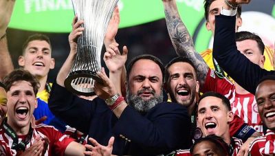 Μυθικό πριμ Μαρινάκη στους παίκτες του Ολυμπιακού για την κατάκτηση του Conference