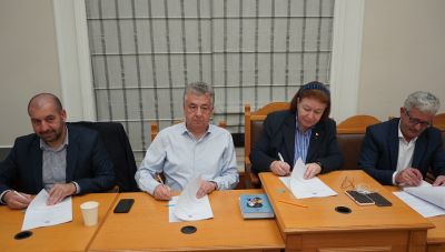 Σε τροχιά υλοποίησης η αναβάθμιση του Δικταίου Άντρου - Παρουσία της Υπουργού Πολιτισμού οι υπογραφες