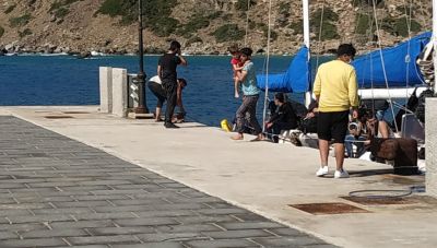 Κατά κύματα αποβιβάζονται στη Γαύδο μετανάστες από Αίγυπτο-1.500 μέσα σε ένα τρίμηνο στη νότια Κρήτη