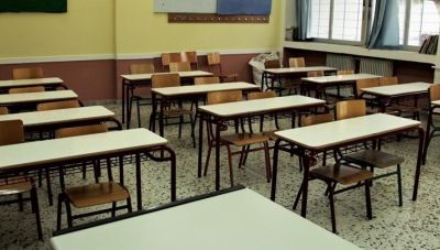 Αδιανόητο: 11χρονη μαθήτρια πήγε με τσεκούρι στο σχολείο!