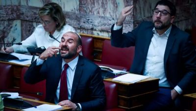 Κόντρα Τζανακόπουλου-Φλωρίδη για την εισαγγελική πρόταση στην υπόθεση της 12χρονης στον Κολωνό
