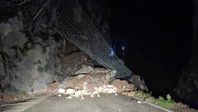 Κλειστός μετά την κατολίσθηση ο δρόμος στο φαράγγι του Κοτσιφού-Ξεκινούν καταγραφές με εναερίτη και drone