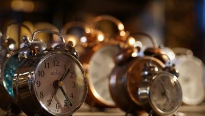 Αλλαγή ώρας: O λόγος που συμβαίνει πάντα την Κυριακή