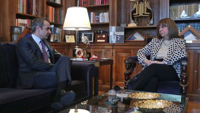 Μητσοτάκης σε Σακελλαροπούλου: Δεν θα δεχθούμε την κερδοσκοπία