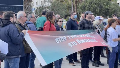 Ηράκλειο: Τα απογευματινά χειρουργεία νομιμοποιούν τα «φακελάκια» - Νέα διαμαρτυρία στο ΠΑΓΝΗ (Βίντεο + Φωτο)