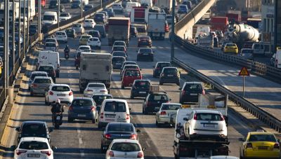 Τέλη κυκλοφορίας: Ποιες αλλαγές εξετάζονται