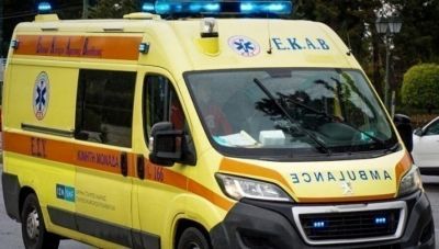 Τροχαίο ατύχημα με το «καλημέρα» στην  εθνική οδό Ηρακλείου Μοιρών – Στο νοσοκομείο δύο άτομα