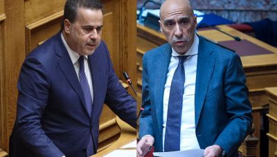 Νέα Δημοκρατία: Παραιτήθηκαν Σταύρος Παπασταύρου και Γιάννης Μπρατάκος