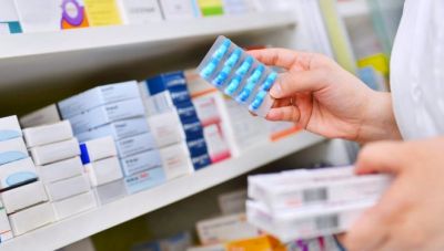 Χάνονται ζωές από ελλείψεις φαρμάκων των 3 ευρώ
