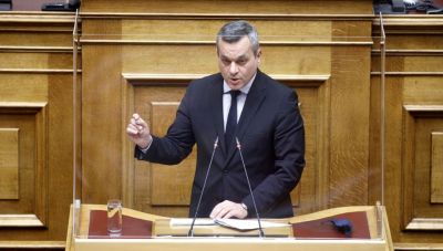 Παρέμβαση Μαμουλάκη στη Βουλή για τα εμπόδια στην οικιστική αποκατάσταση των σεισμοπλήκτων