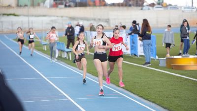 Συγκινητικές στιγμές στους πρώτους επίσημους αγώνες στίβου στο Δημοτικό Στάδιο Αρκαλοχωρίου