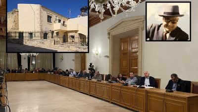 Λότζια: Ομόφωνη απόφαση για να κηρυχθεί διατηρητέο μνημείο ο τάφος του Νίκου Κρασαδάκη 