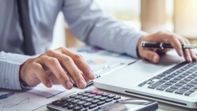 Λογιστικός Σύλλογος Αθηνών: Δεσμεύσεις λογαριασμών λογιστών για μη τήρηση των μέτρων Δέουσας Επιμέλειας