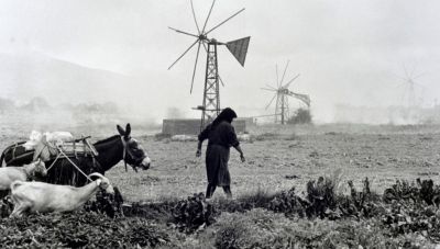 Δήμαρχος Οροπεδίου Λασιθίου: Η γυναίκα έπρεπε να γιορτάζει κάθε μέρα για τους αγώνες και τα επιτεύγματα της