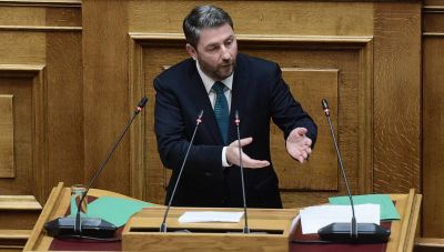 Ανδρουλάκης σε Μητσοτάκη: Δεν είναι το ΠΑΣΟΚ που άλλαξε θέση για τα ιδιωτικά ΑΕΙ αλλά οι ομοτράπεζοί σας