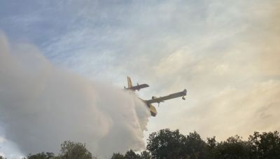Χαλκιδική: Οριοθετήθηκε η φωτιά στη Σιθωνία (Bίντεο)