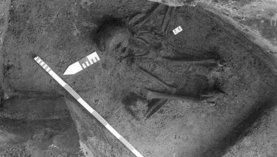 Λύθηκε το μυστήριο του παράξενου σκελετού - Συναρμολογήθηκε από οστά 5 ανθρώπων με 2.500 έτη διαφορά