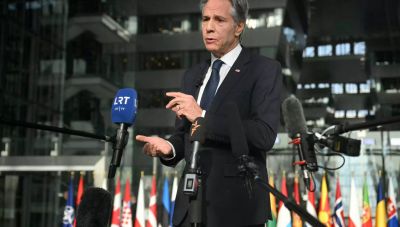 Ο Μπλίνκεν ζητάει από το Ισραήλ παρατεταμένες παύσεις εχθροπραξιών στη Γάζα