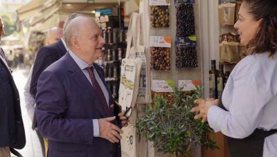 Εκλογές Επιμελητήριο Ηρακλείου: Περιοδεία στα καταστήματα πραγματοποίησε  ο Μανώλης Αλιφιεράκης