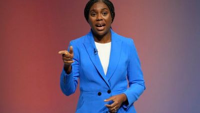 Βρετανία: Η Κέμι Μπάντενοχ διαδέχεται τον Ρίσι Σούνακ στο τιμόνι των Συντηρητικών