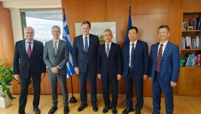 Συνάντηση της ηγεσίας ΥΠΕΝ με ΑΔΜΗΕ και State Grid Corporation of China