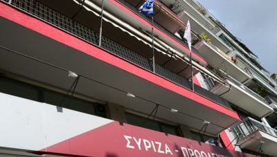 Δυσφορία στον ΣΥΡΙΖΑ για την απόφαση του Ευ. Αποστολάκη να κρατήσει την έδρα