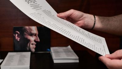 ΣΥΡΙΖΑ: Καθαρή επικράτηση της πλειοψηφίας δείχνουν τα πρώτα αποτελέσματα για την εκλογή συνέδρων