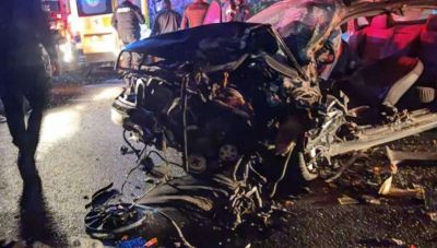 Πένθος για τους νεκρούς του τροχαίου στο Σφακάκι-Μάχη στη ΜΕΘ για τον τρίτο τραυματία-Σόκαραν οι εικόνες των οχημάτων