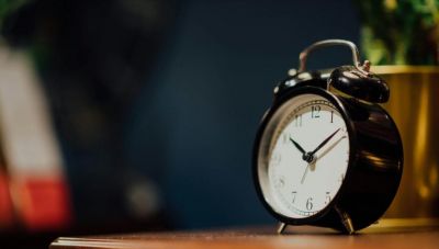 Αλλαγή ώρας 2024: Πότε πρέπει να γυρίσουμε τα ρολόγια μας μία ώρα πίσω