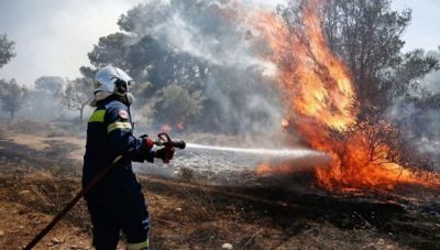 Στο… κίτρινο όλη η Κρήτη – Υψηλός ο κίνδυνος για πυρκαγιά