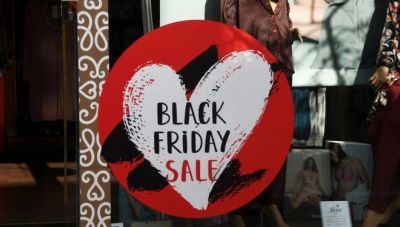 Πότε πέφτουν Black Friday και Cyber Monday – Τι πρέπει να προσέξουν οι καταναλωτές