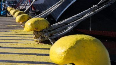 Κρητικοί αγρότες: Αναζήτηση νομικών διεξόδων για τον αποκλεισμό τους από αγορές λόγω απεργιών στα πλοία
