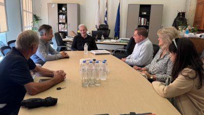 Συνάντηση του Δημάρχου Ηρακλείου με τη Διοίκηση του ΚΕΘΕΑ Αριάδνη και του Συλλόγου Οικογένειας ΚΕΘΕΑ