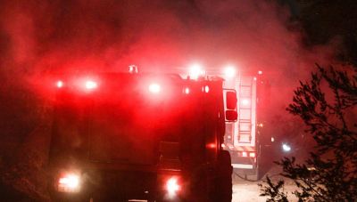 Χανιά: Σε εξέλιξη η μεγάλη φωτιά στα ορεινά της Κισσάμου ενώ πνέουν ισχυροί άνεμοι - Ενισχύθηκε η δύναμη της πυροσβεστικής