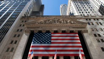 Wall Street: Συνεχίζει θετικά, αλλά οδεύει για απώλειες στην εβδομάδα