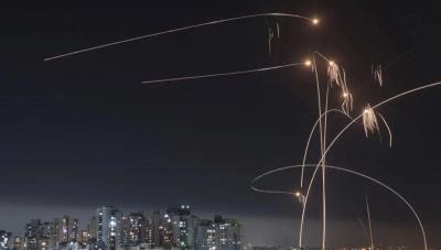 Ισραήλ: Βροχή από ρουκέτες της Χεζμπολάχ με στόχο τη Χάιφα - Δοκιμάζεται ο Iron Dome