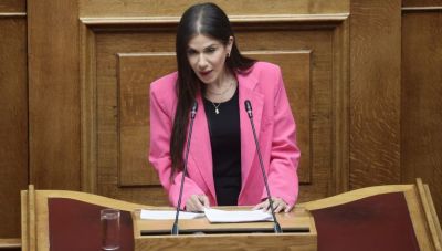 Ελένη Βατσινά:  Ανοίγει τον “φάκελο ΦΠΑ” ως ειδική αγορήτρια του ΠΑΣΟΚ