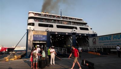 Γυναίκα έπεσε στο λιμάνι της Μυτιλήνης κατά την επιβίβασή της στο πλοίο