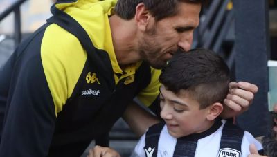 Γιάννης Παπαστεφανάκης: Ολοκληρώθηκε η επέμβαση του μικρού φίλου του ΠΑΟΚ στις ΗΠΑ