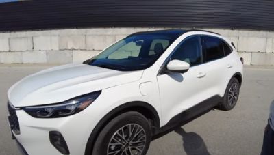 Δοκιμή: 2023/24 Ford Escape (KUGA) Plug-in Hybrid (Βίντεο)