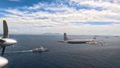 Ρωσικά και κινεζικά πολεμικά πλοία εισήλθαν στην Οχοτσκική Θάλασσα για γυμνάσια