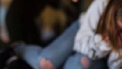 Πάτρα: 17χρονη εξύβρισε και γρονθοκόπησε συμμαθήτριά της