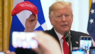 Τράμπ: Έχω «συγκεκριμένο σχέδιο» για τον τερματισμό του πολέμου στην Ουκρανία, αλλά δεν το αποκαλύπτω